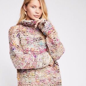Free People Floral Bouquet Tunic Sweater Chunky Knit Turtleneck Size Medium RARE